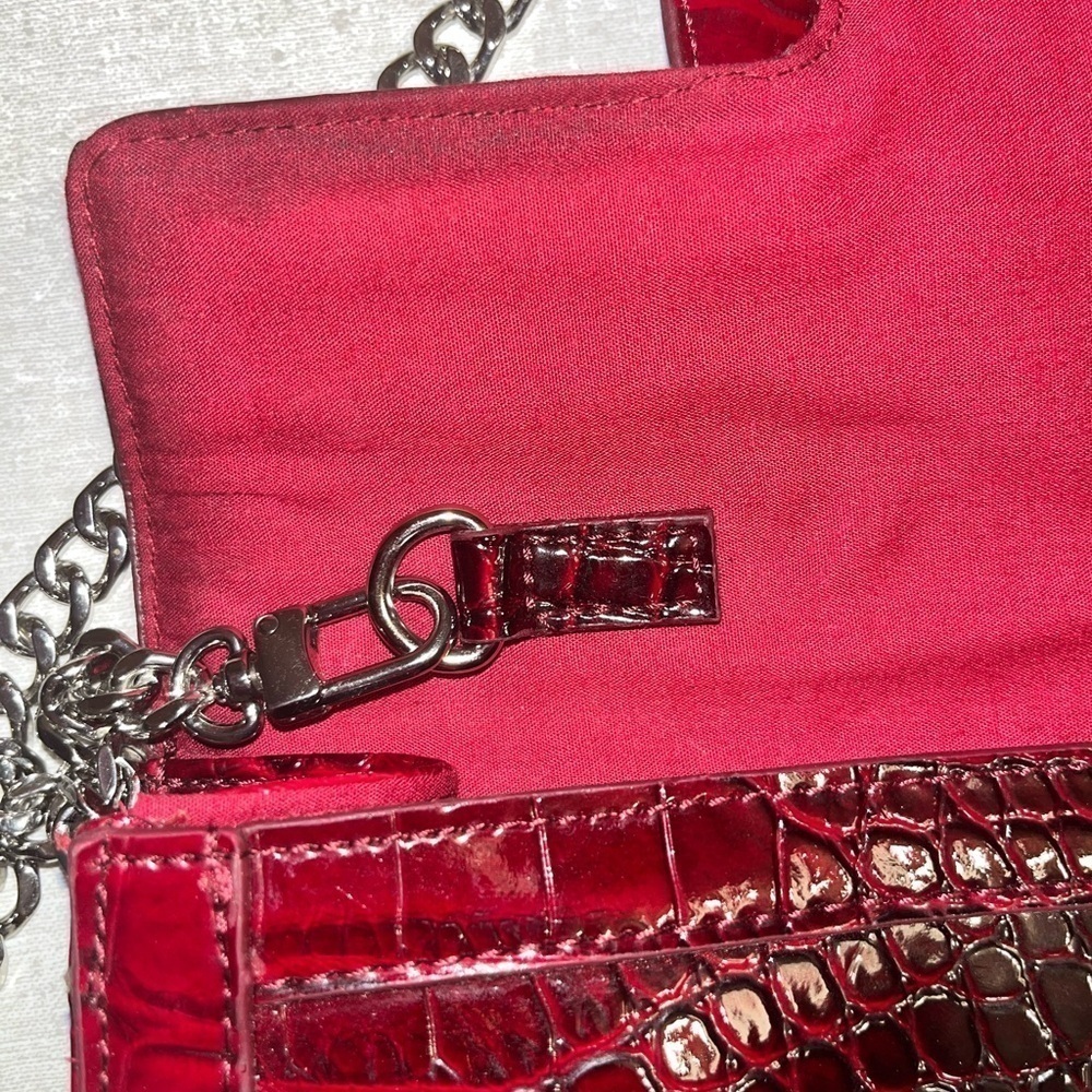 WHITE HOUSE | BLACK MARKET Red Crocodile Clutch Bag with Silver Clasp EUC - Picture 13 of 16